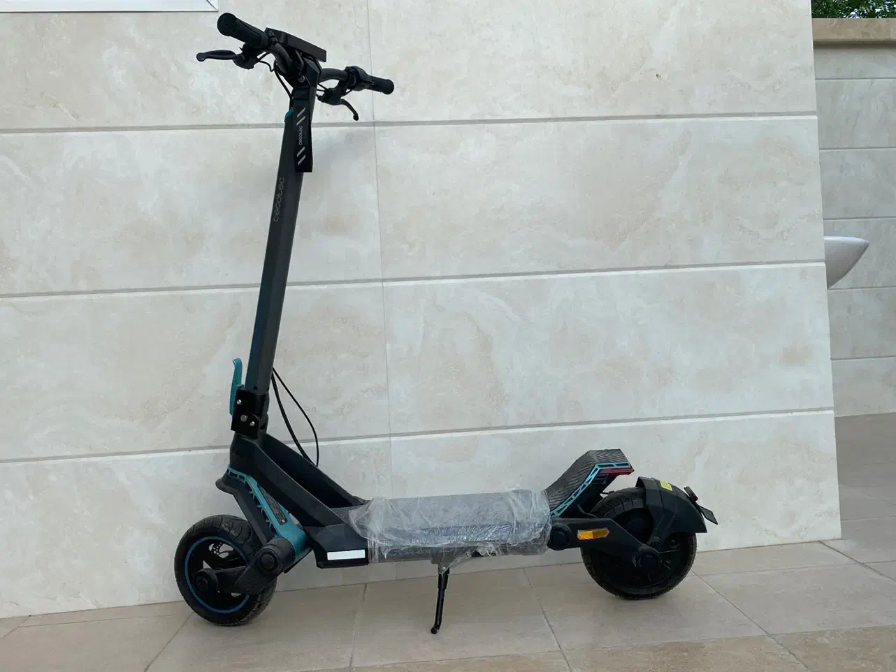 اسکوتر اصل|دوچرخه، اسکیت، اسکوتر|خنج, |دیوار