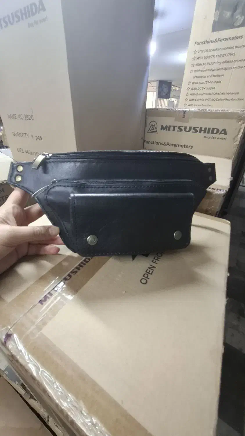 کیف کمری چرم دست ساز|کیف، کفش، کمربند|فردیس, شهرک راه آهن|دیوار