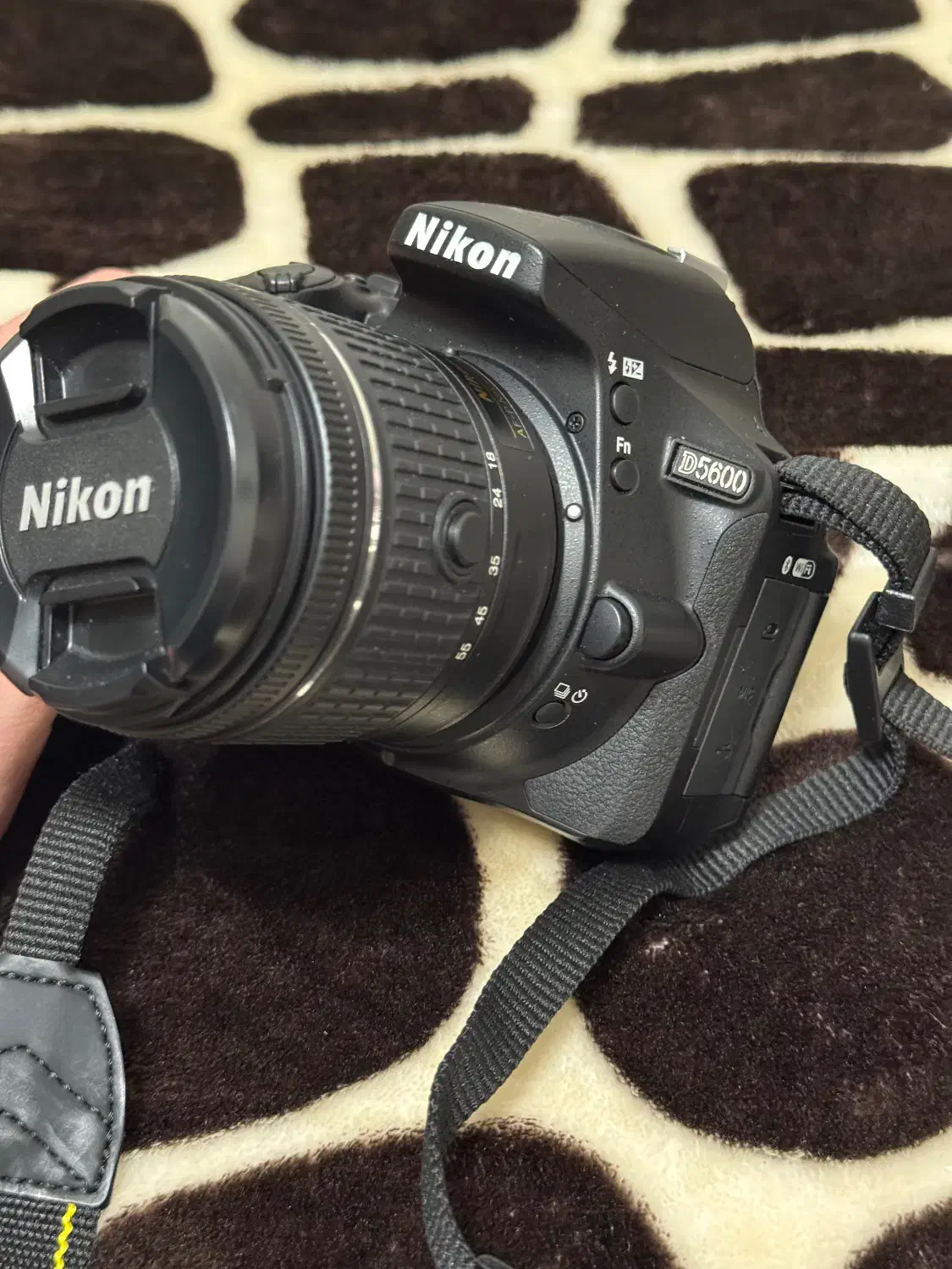 دوربینNIKon D5600|دوربین عکاسی و فیلم‌برداری|کرج, دهقان ویلا|دیوار