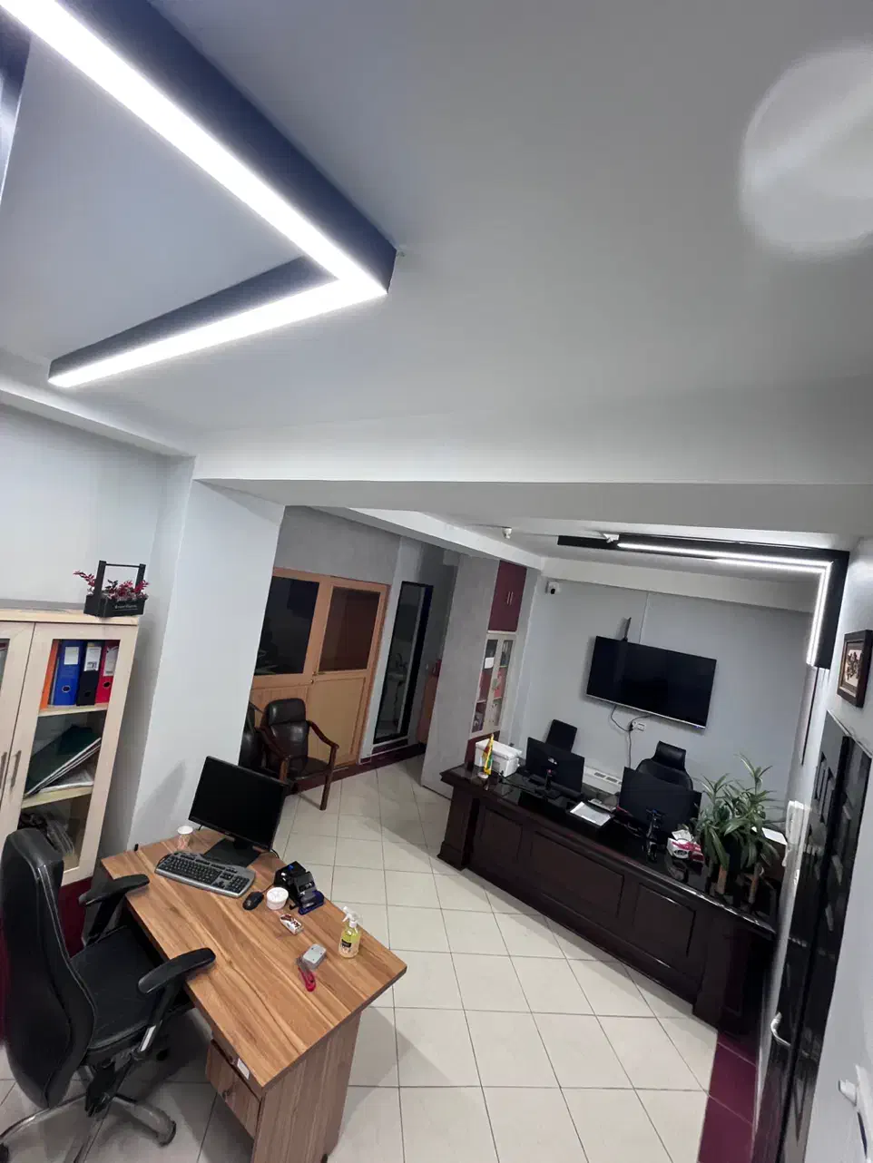 فروش فوری واحد اداری در پاساژ سهندبا قیمت استثنایی|فروش دفتر کار، اتاق اداری، مطب|زنجان, |دیوار