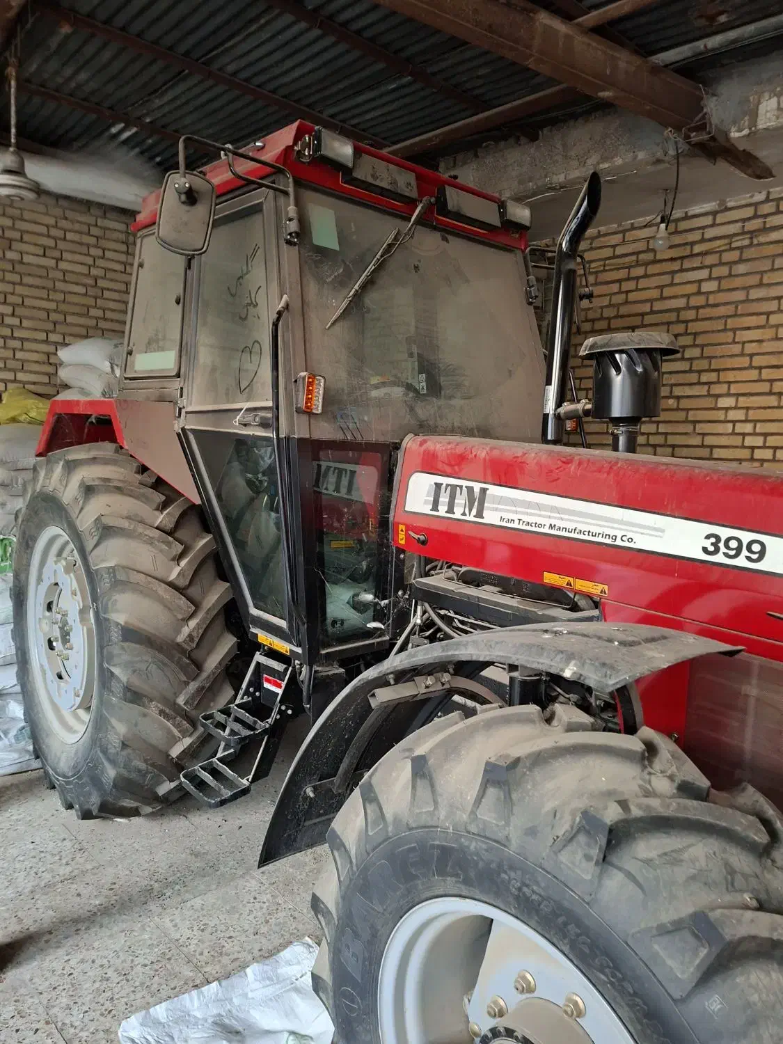 فروش تراکتور ۳۹۹|خودرو سنگین|باوی, |دیوار