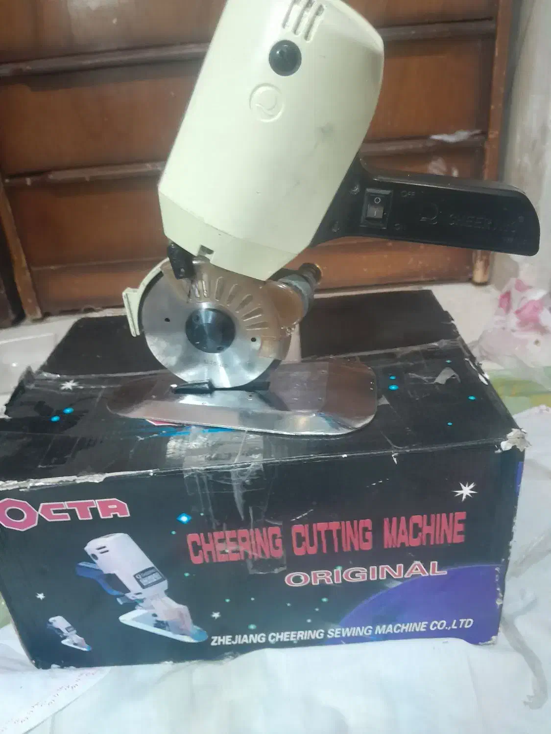 قیچی برقی|لوازم خیاطی و بافتنی|تهران, آهنگران (سراسیاب دولاب)|دیوار