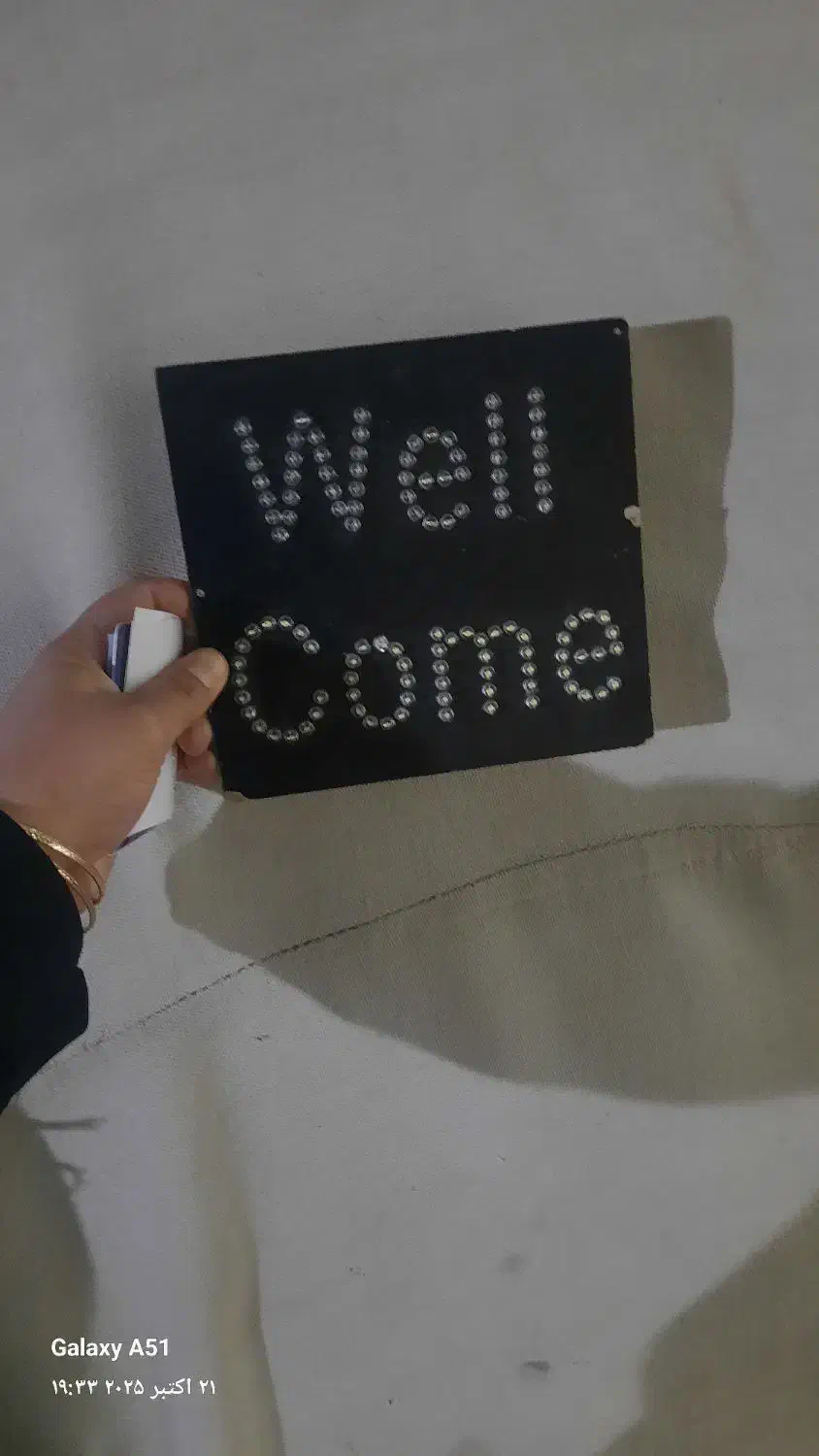 نئون  فقط ۱۵۰|فروشگاه و مغازه|کاشمر, |دیوار