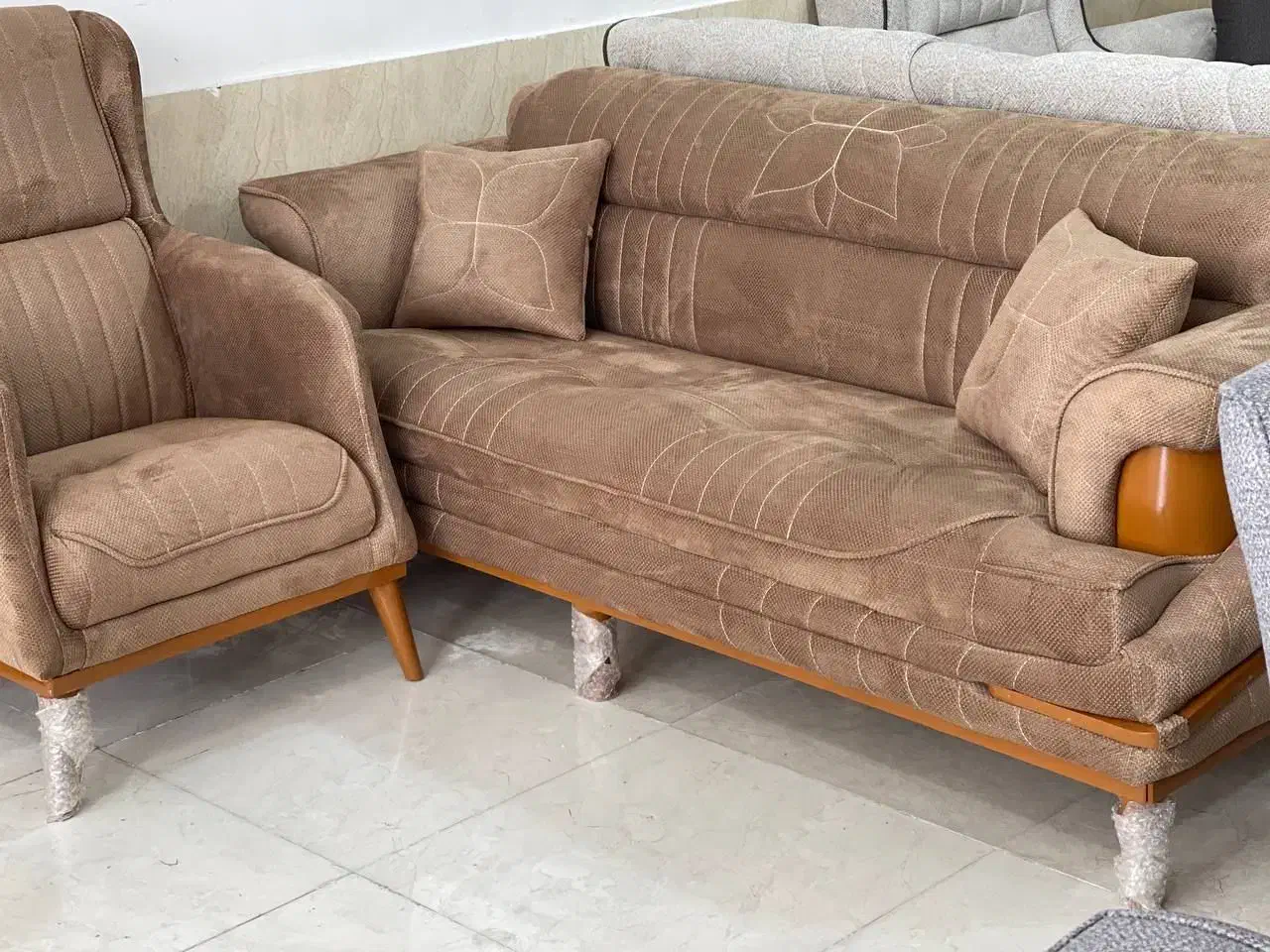 مبل ماهور /ظرافت و زیبایی خاص»*|مبلمان خانگی و میز عسلی|اردبیل, |دیوار