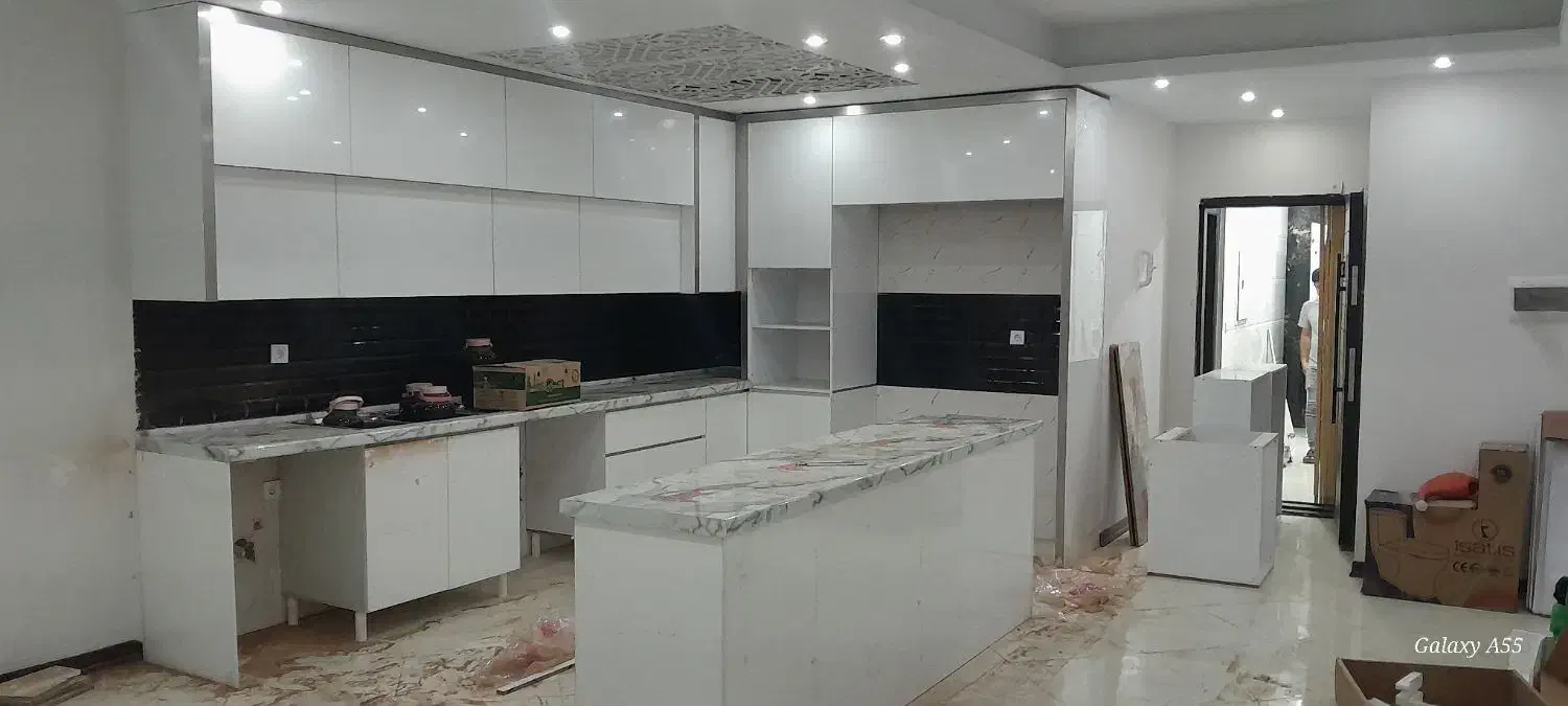 متین کابین میز تحریر و کامپیوتر و تمام مصنوعات چوب|میز تحریر و کامپیوتر|بهارستان, |دیوار