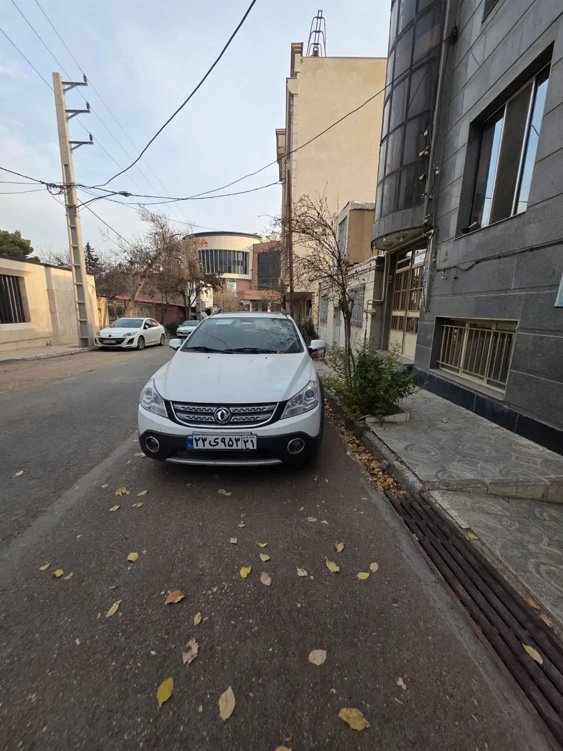 اچ سی کراس اتومات|خودرو سواری و وانت|دماوند, گیلاوند|دیوار