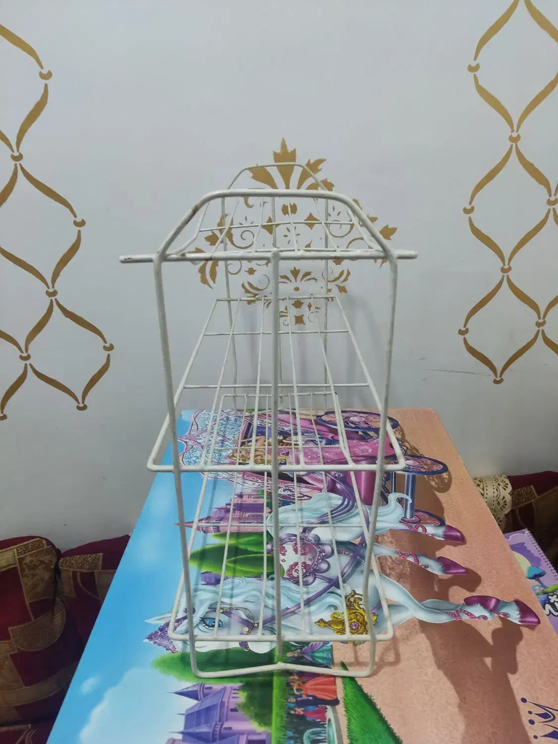 جاکفشی|جاکفشی، کمد، دراور|اهواز, فاز ۱ پادادشهر|دیوار