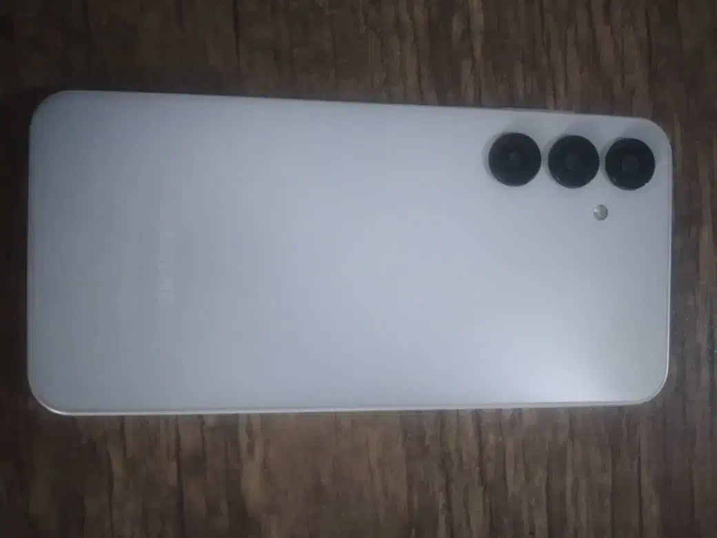 گوشیa16|موبایل|صدرا-فارس, فاز ۱|دیوار