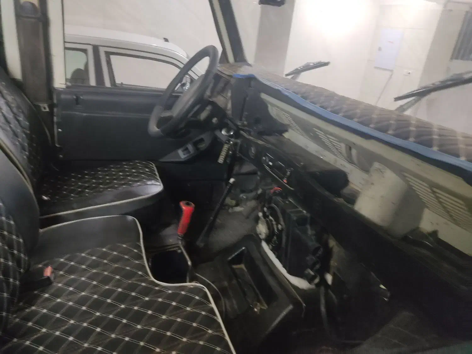 پاژن چهار درب مدل 82|خودرو سواری و وانت|ایلام, |دیوار