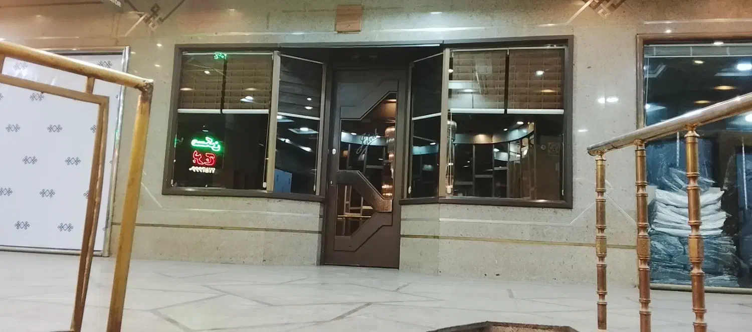 فوری اجاره مغازه تجاری   برج سفیدپاسداران|اجارهٔ مغازه و غرفه|تهران, پاسداران|دیوار