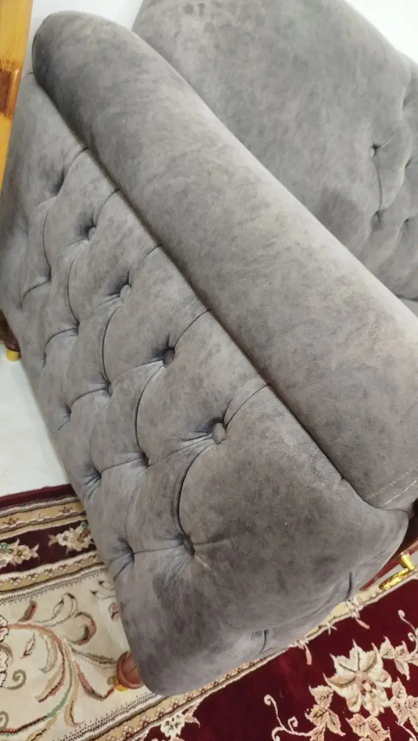 مبل چستر|مبلمان خانگی و میز عسلی|کاشان, گبرها|دیوار