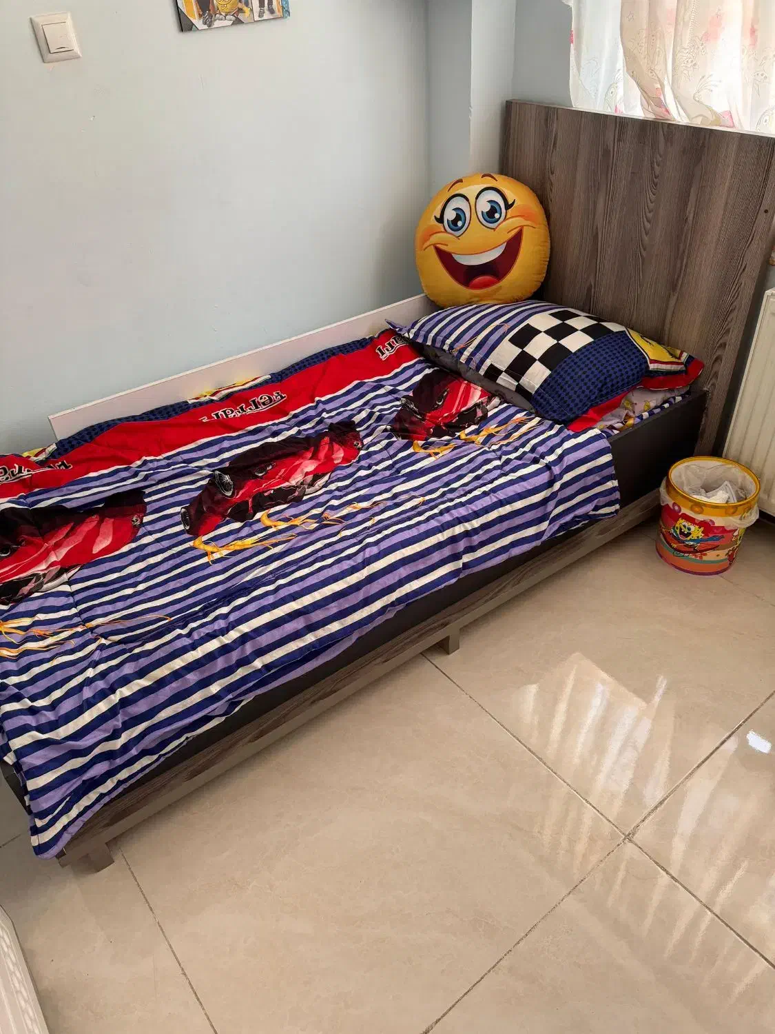 تخت خواب نوجوان برند|تخت و سرویس خواب|زاهدان, |دیوار