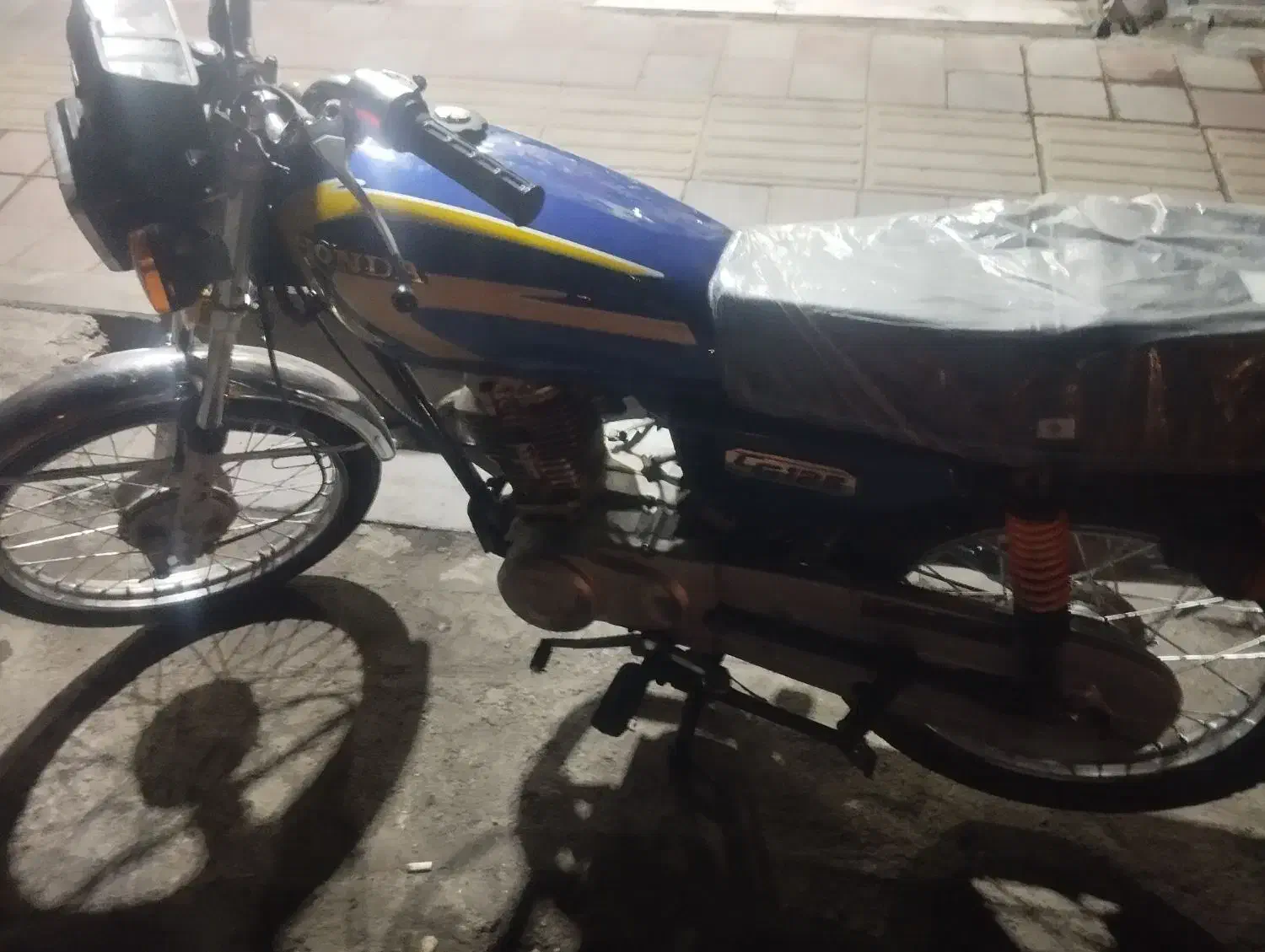 هوندا مزایده|موتورسیکلت|تهران, شهرک فردوس (حسینی)|دیوار