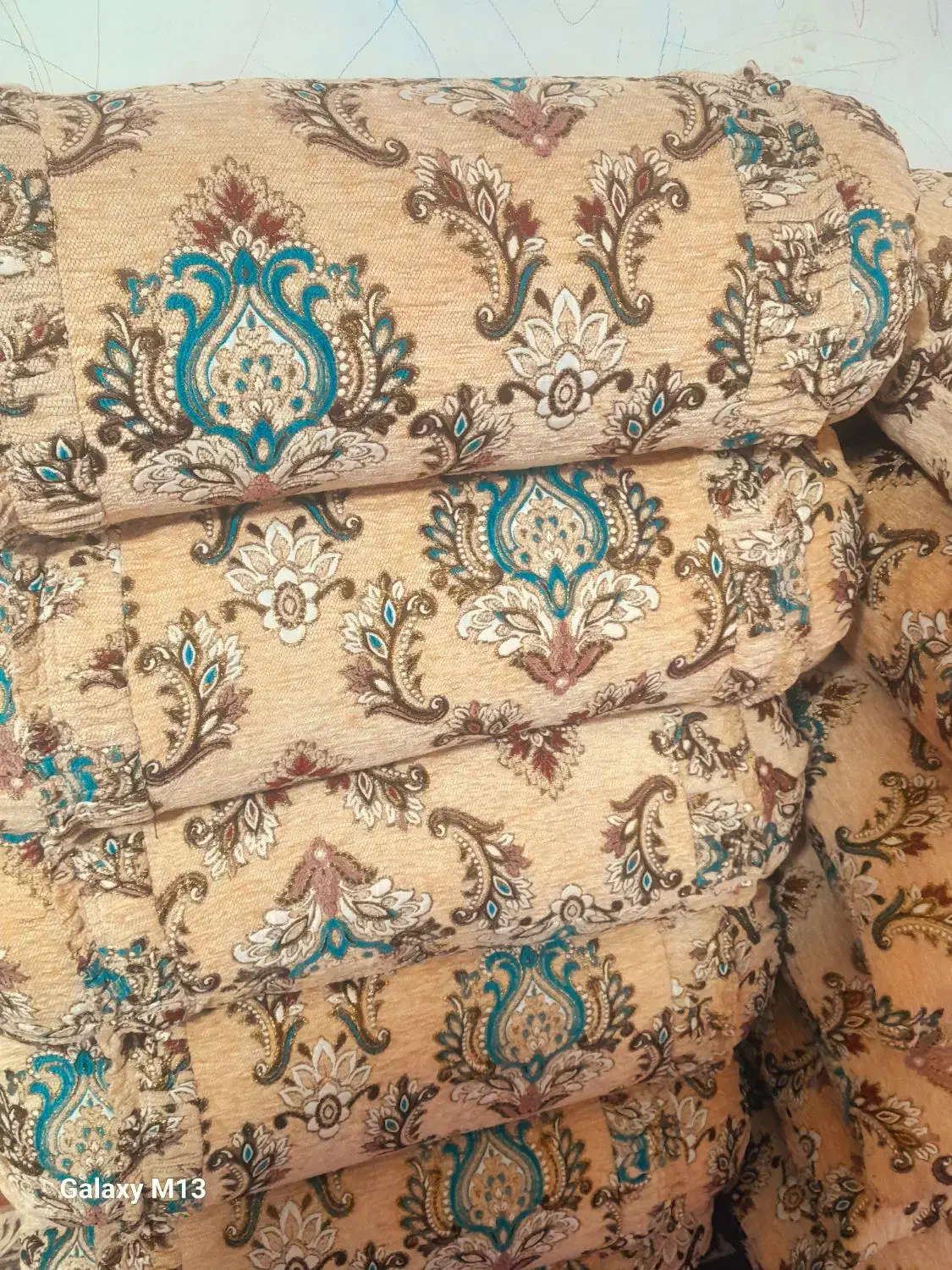 ۱۲ عدد بالشت پر|رختخواب، بالش، پتو|جوانرود, |دیوار