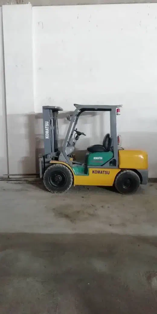 اجاره لیفتراک ۳ تن|خدمات حمل و نقل|بندر ماهشهر, |دیوار