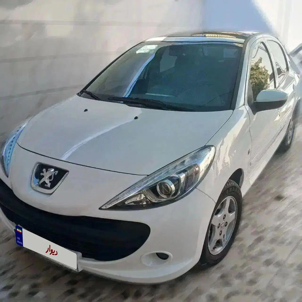 پژو۲۰۷پاناکم کار۱۷/۵۰۰مدل۴۰۳ رینگ آلومنیوم|خودرو سواری و وانت|اصفهان, حسینآباد|دیوار