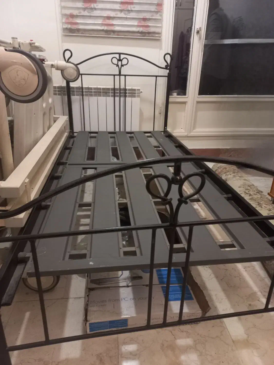 تخت فلزی یکنفره|تخت و سرویس خواب|تهران, سردارجنگل|دیوار