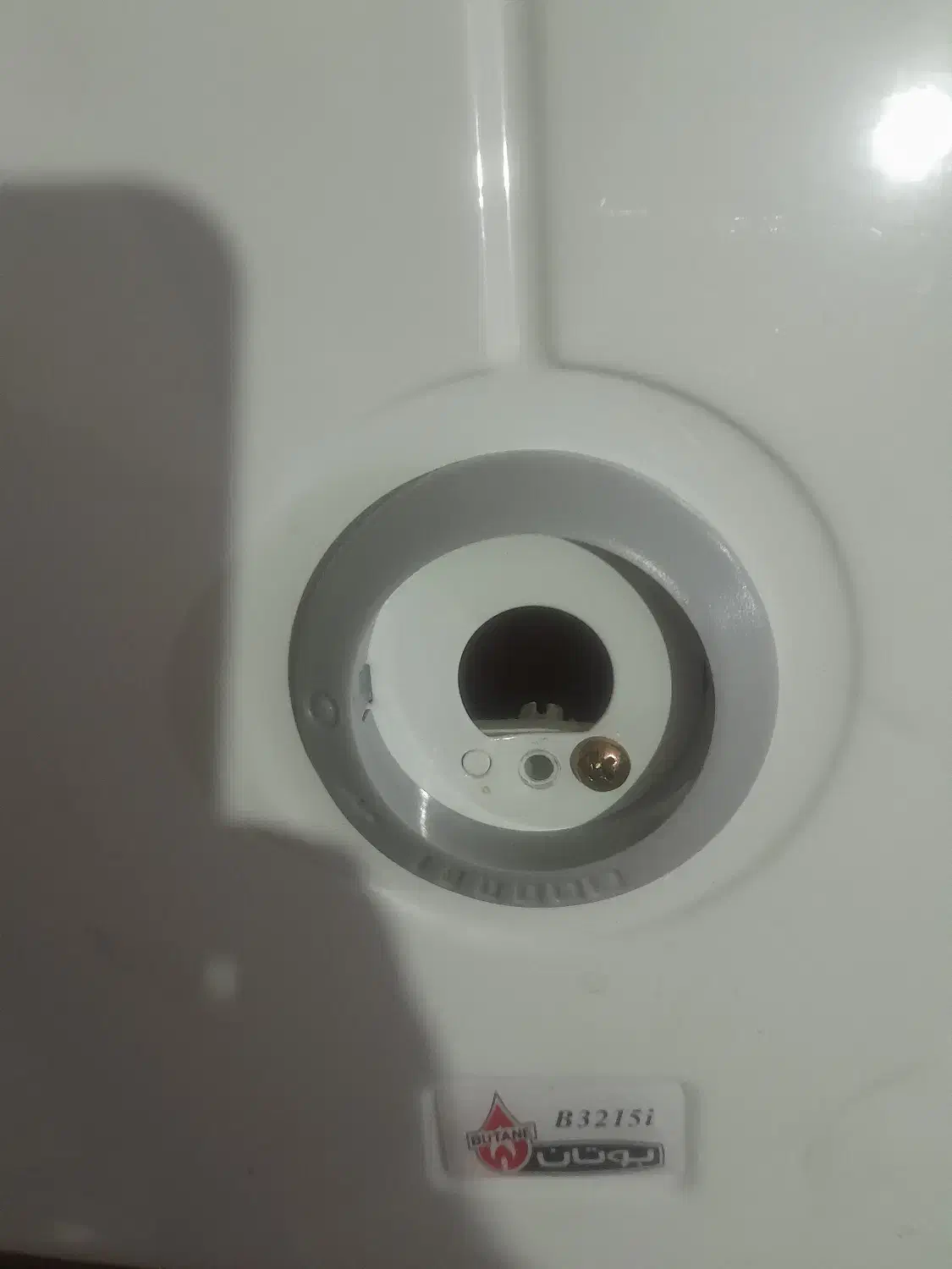 فروش ابگرمن دیواری بدون مخرن بوتان|آبگرمکن، پکیج، شوفاژ|رفسنجان, |دیوار