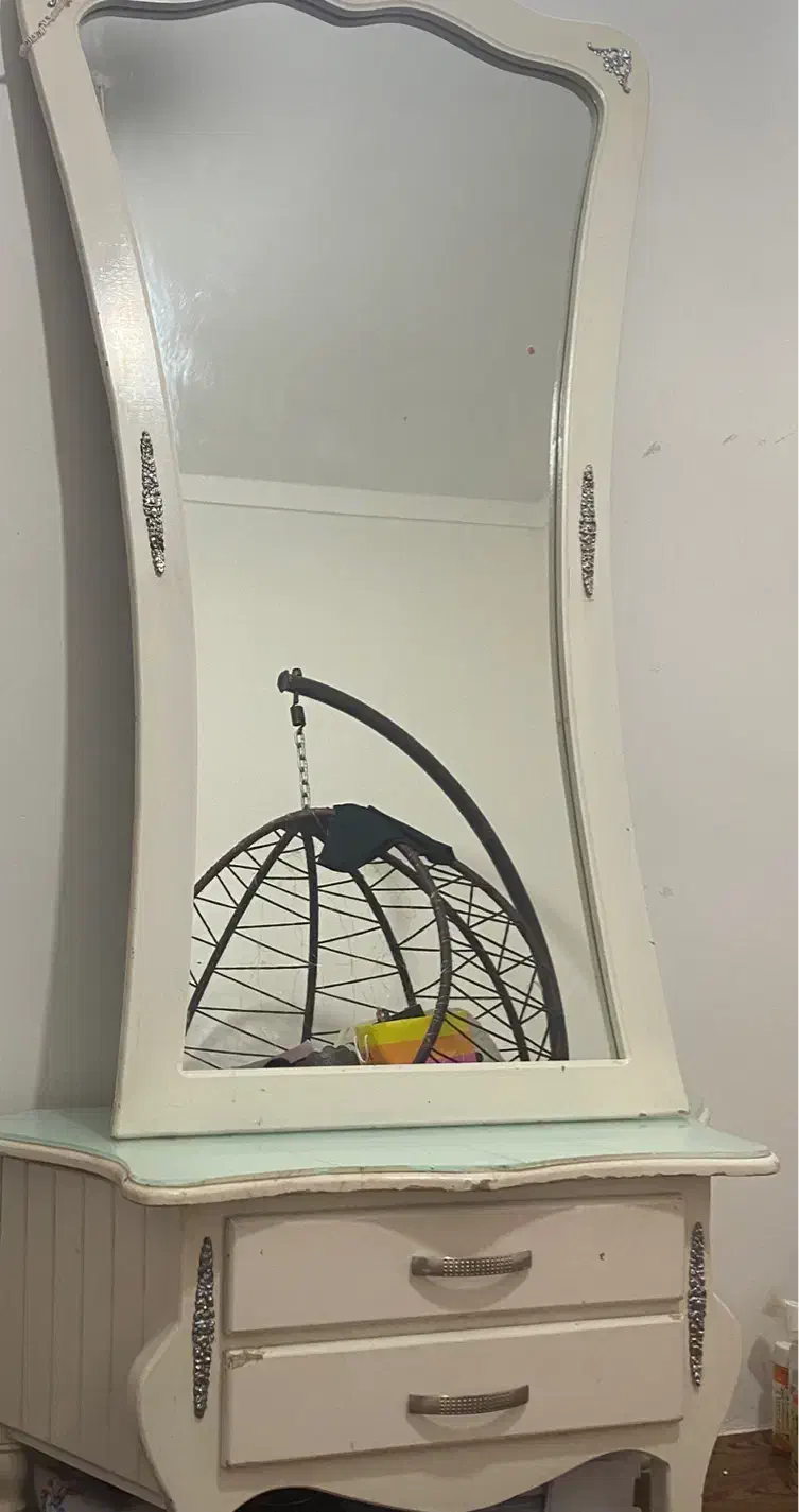 میز و ایینه|مبلمان خانگی و میز عسلی|اردبیل, |دیوار