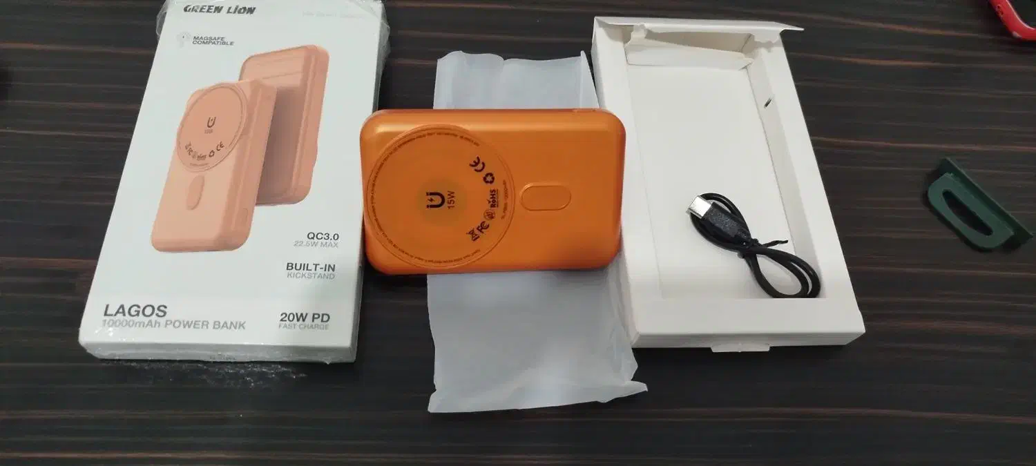 پاور بانک وایرلس|لوازم جانبی موبایل و تبلت|رشت, آب و برق|دیوار