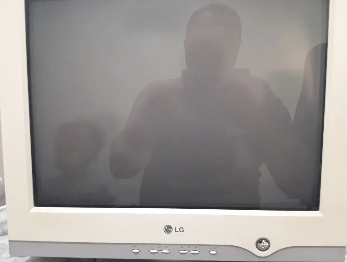 مانیتور و کیبوردو اسپیکر  سالم|قطعات و لوازم جانبی رایانه|محمدیه-قزوین, |دیوار