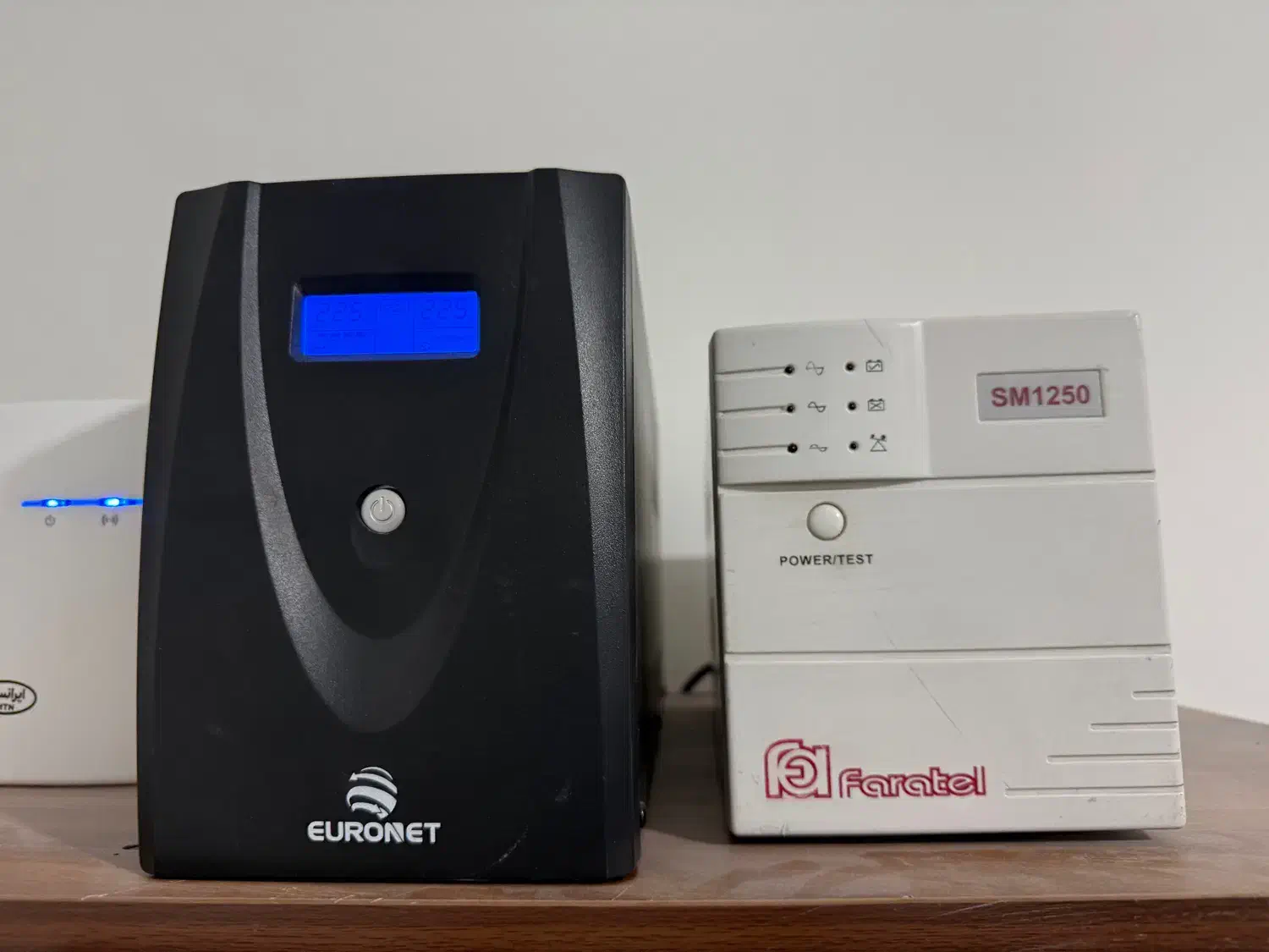 دو عدد یو پی اس ups|قطعات و لوازم جانبی رایانه|همدان, |دیوار