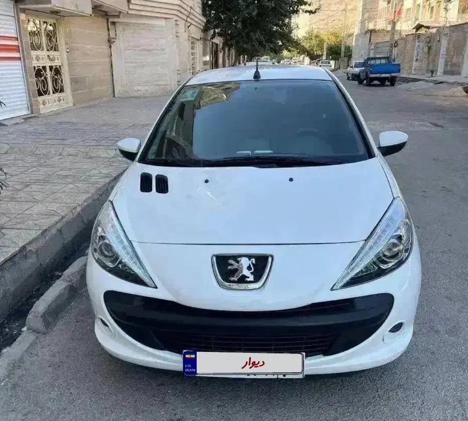 ۲۰۷|خودرو سواری و وانت|بروجرد, |دیوار