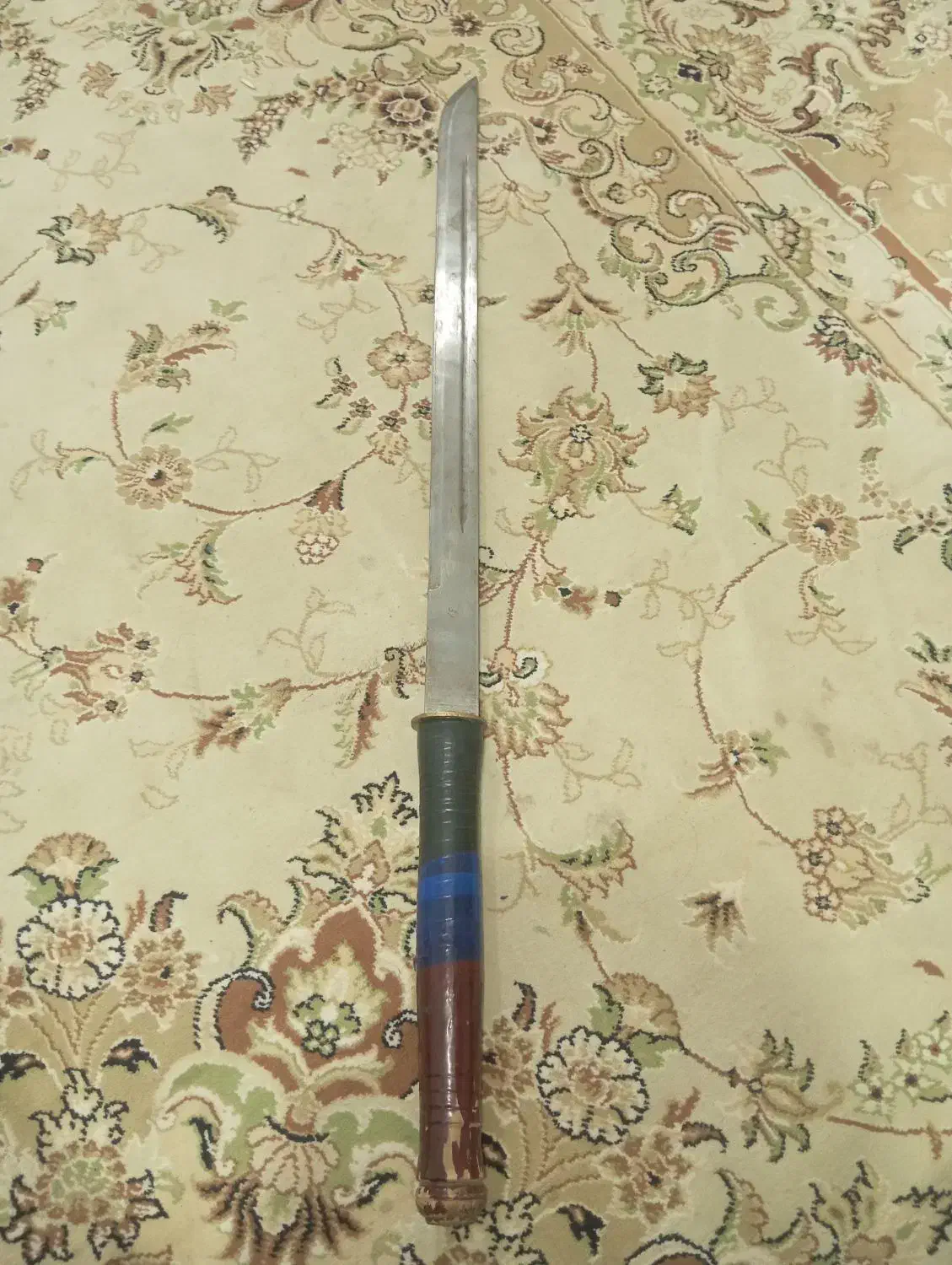 شمشیر فولادی محکم و مقاوم|کلکسیون اشیاء عتیقه|مشهد, شهرک بهارستان|دیوار