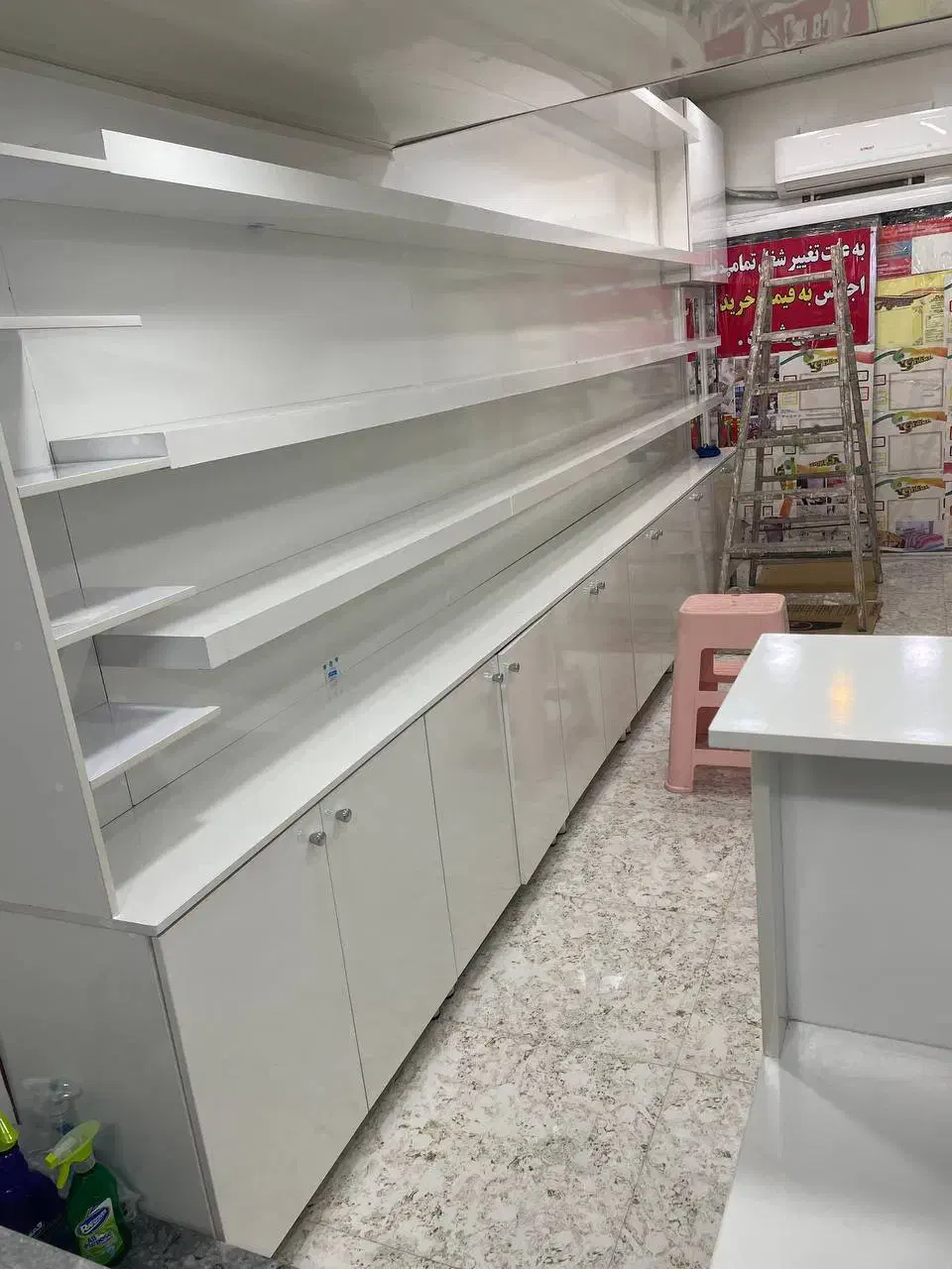 قفسه دیواری (شلف)|کتابخانه، شلف، قفسه‌های دیواری|علی‌آباد کتول, |دیوار