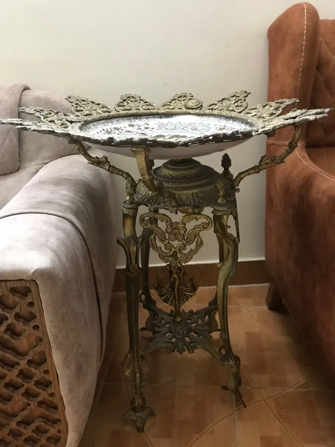 جا میوه ای پایه دار|ظروف سرو و پذیرایی|آمل, |دیوار