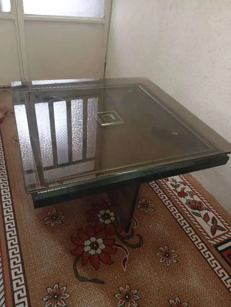 1 عدد میز وسط|مبلمان خانگی و میز عسلی|دلیجان, |دیوار