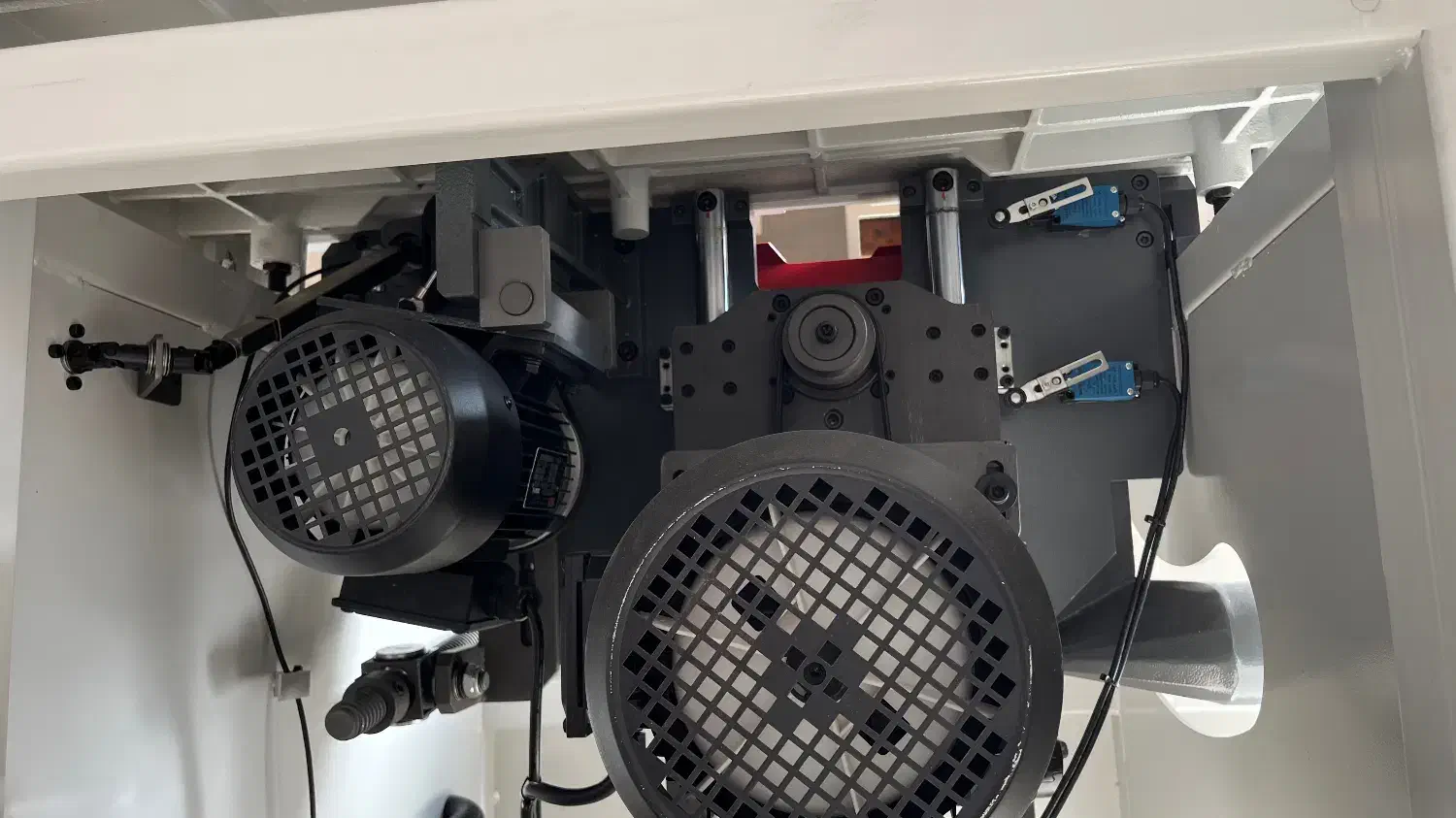 دورکن برش اتوماتیک|ماشین‌آلات صنعتی|گرگان, |دیوار