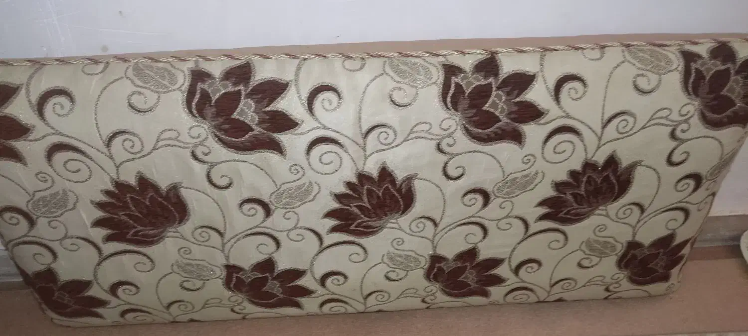 فروش یک جفت پشتی|پشتی|شوشتر, |دیوار