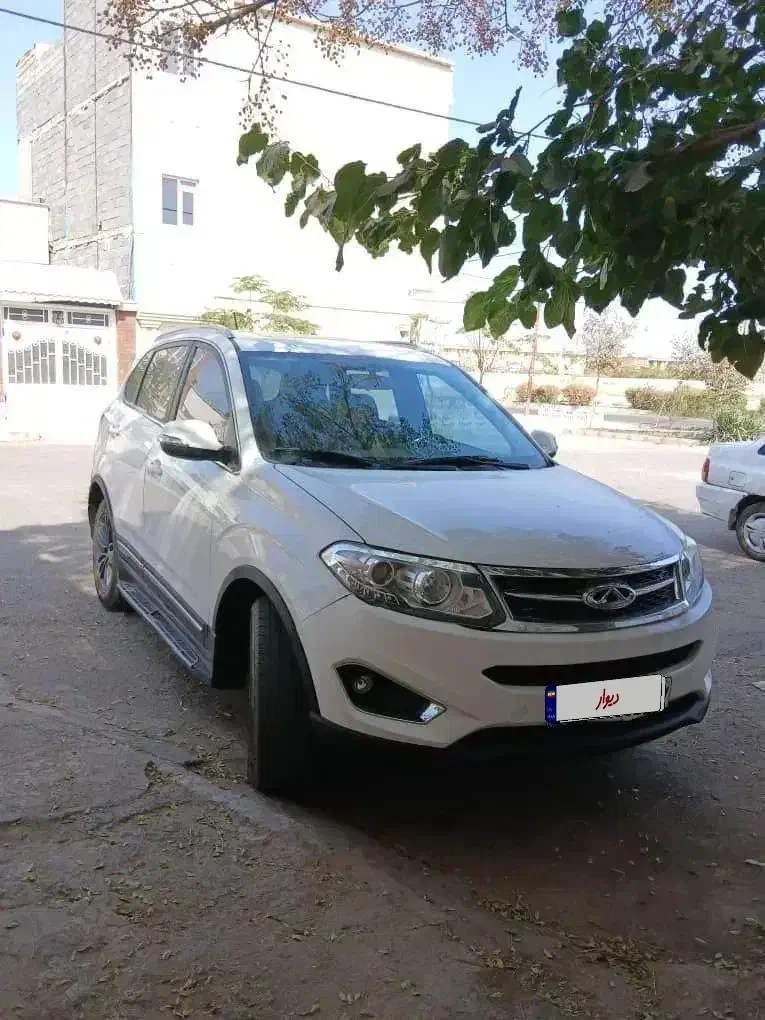 تیگو ۵ مدل۹۵ سفید|خودرو سواری و وانت|گناباد, |دیوار