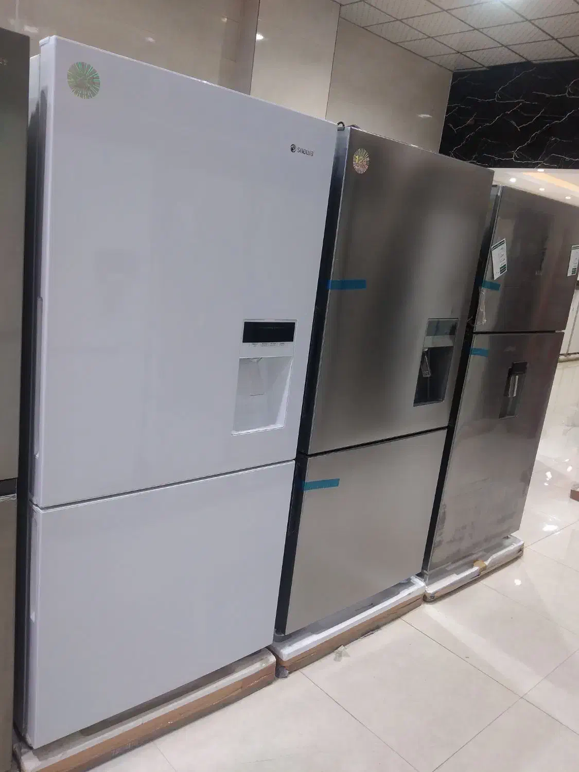 یخچال فریزر پایین اسنوا|یخچال و فریزر|قم, گلزار|دیوار