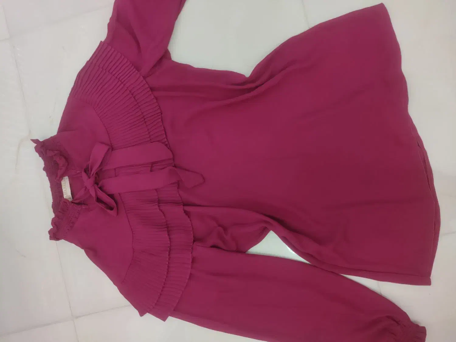 مانتو|لباس|رشت, حمیدیان|دیوار