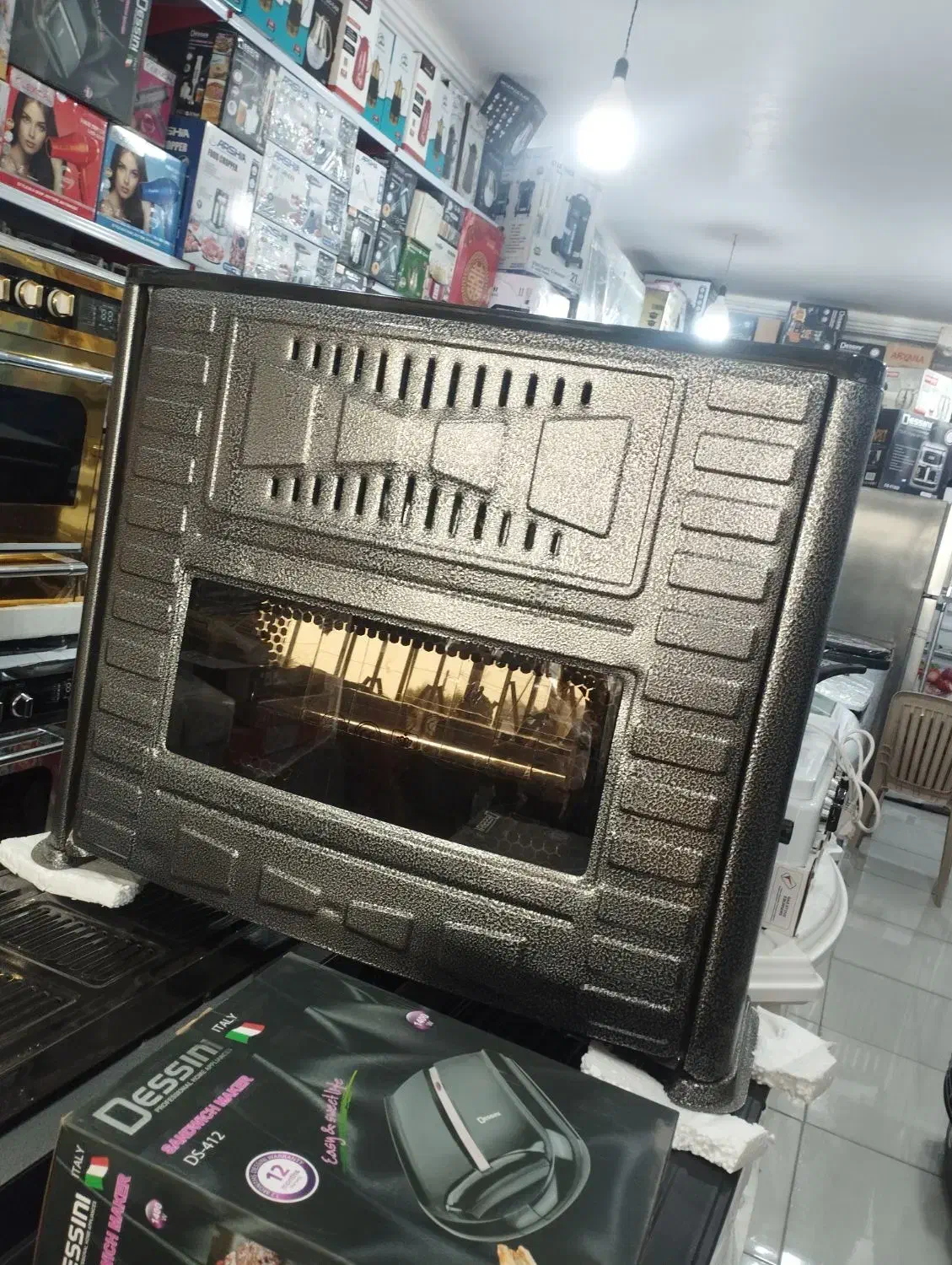 شومیه شرقی|بخاری، هیتر، شومینه|بمپور, |دیوار