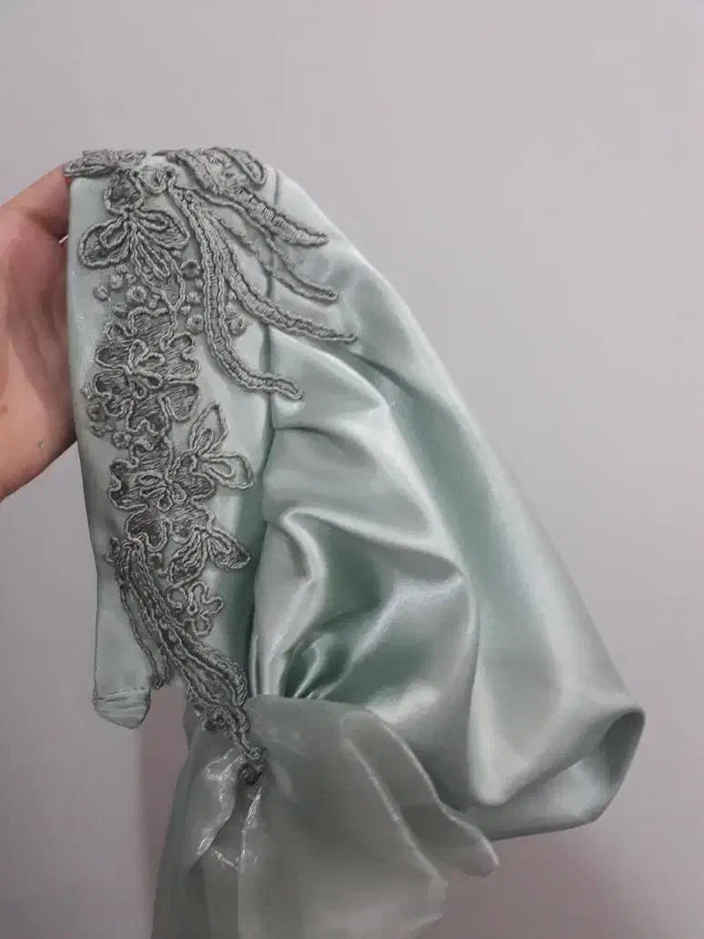 لباس مجلسی نو|لباس|شیروان (خراسان), |دیوار