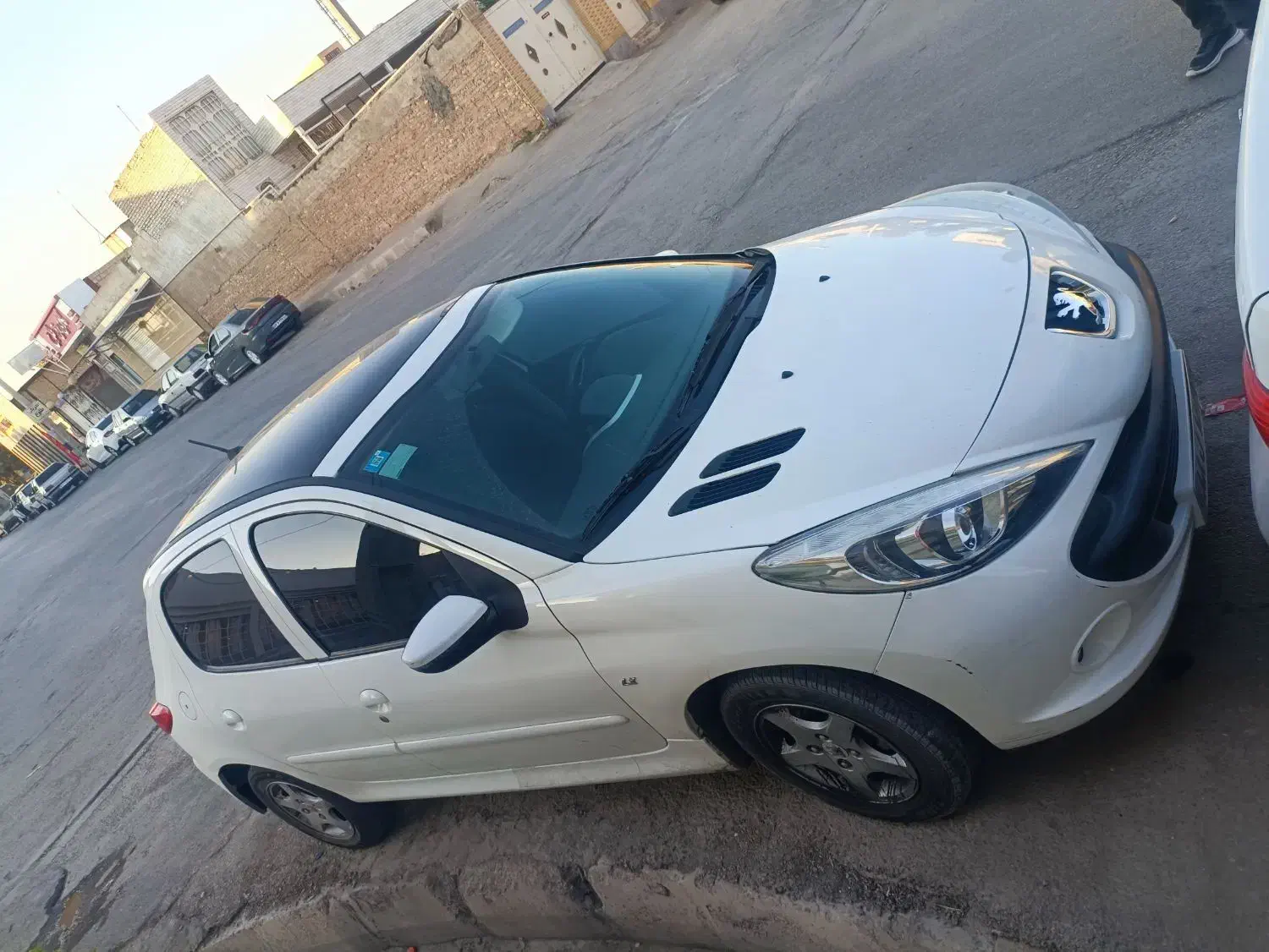 پانا فول tu5 مدل 1401 لاسیک 205نو . همه چی خوب|خودرو سواری و وانت|مرودشت, بیست متری بیمارستان|دیوار