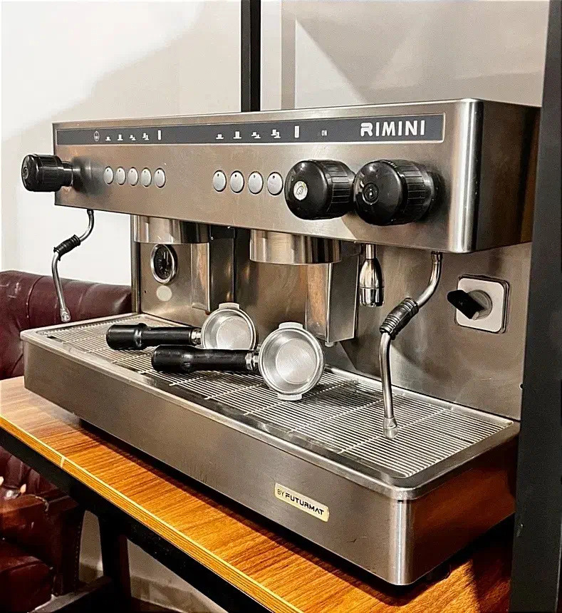 دستگاه اسپرسو Rimini اسپانیایی|کافی‌شاپ و رستوران|رشت, جهاد|دیوار