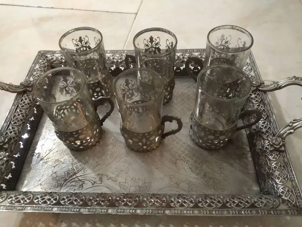 استکان چایی همراه سینی|ظروف سرو و پذیرایی|هشتگرد, فاز ۷ مهستان|دیوار