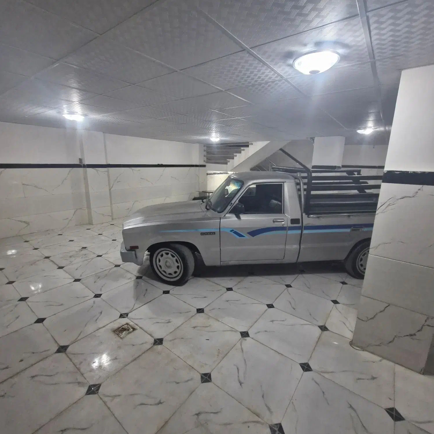 مزدا 2000|خودرو سواری و وانت|قروه, |دیوار