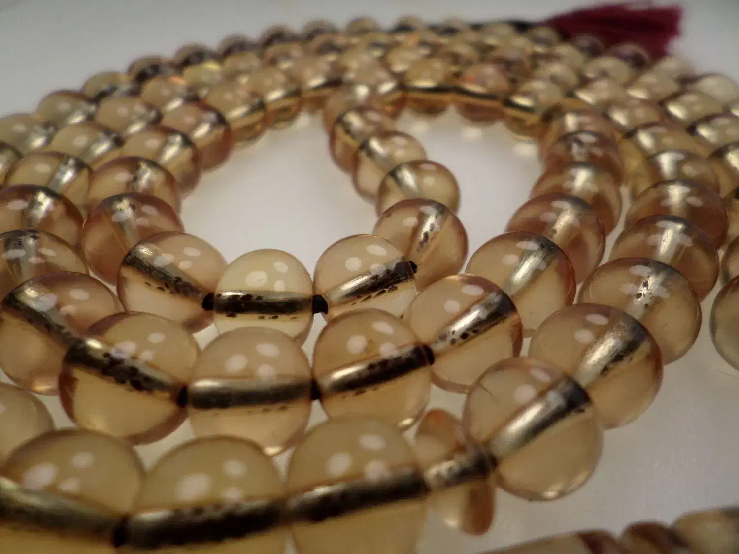 تسبیح سندلوس ۱۰۱ عددی نباتی  تراش سفارشی کد ۲۰۵|بدلیجات|آستارا, |دیوار