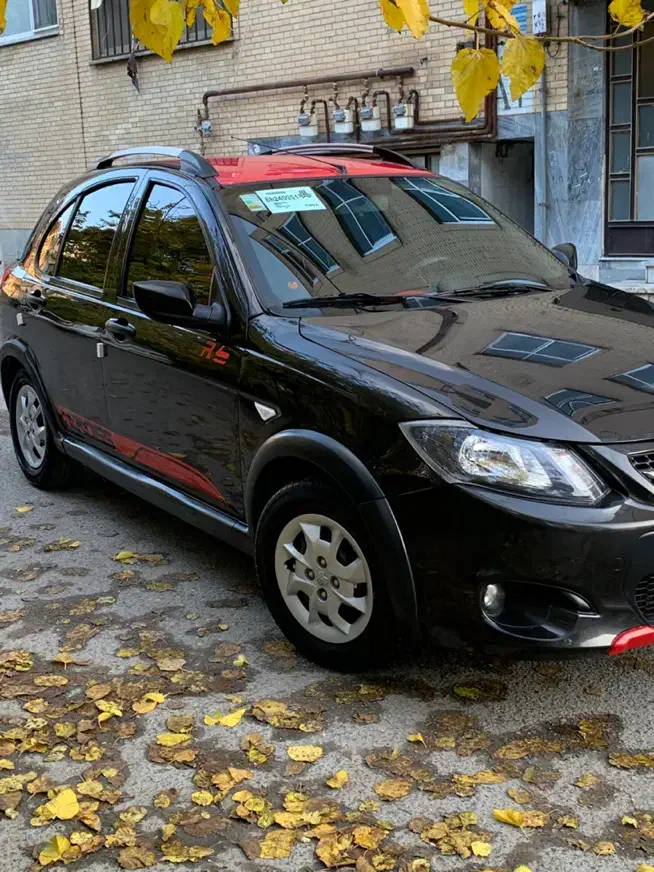 کوییک Rمدل 1400|خودرو سواری و وانت|خرمآباد, |دیوار