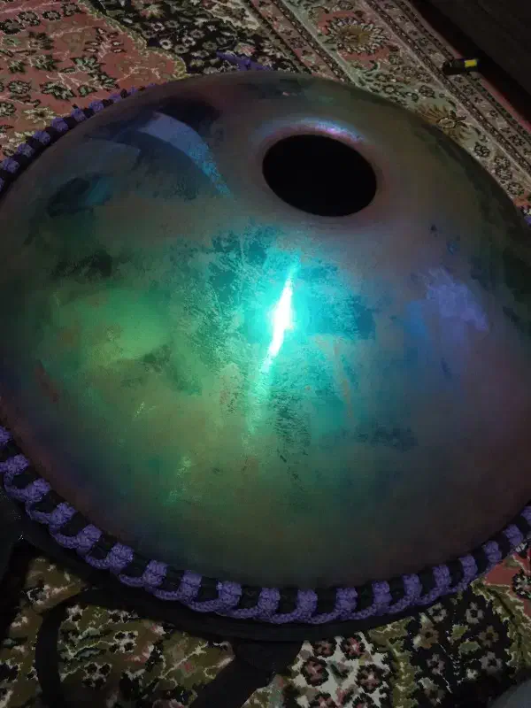 هنگدرام|درام و پرکاشن|سیاهکل, |دیوار