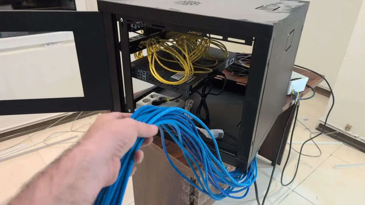 شبکه های کامپیوتری و خدمات کامپیوتر در محل|خدمات رایانه‌ای و موبایل|کرج, گوهردشت|دیوار