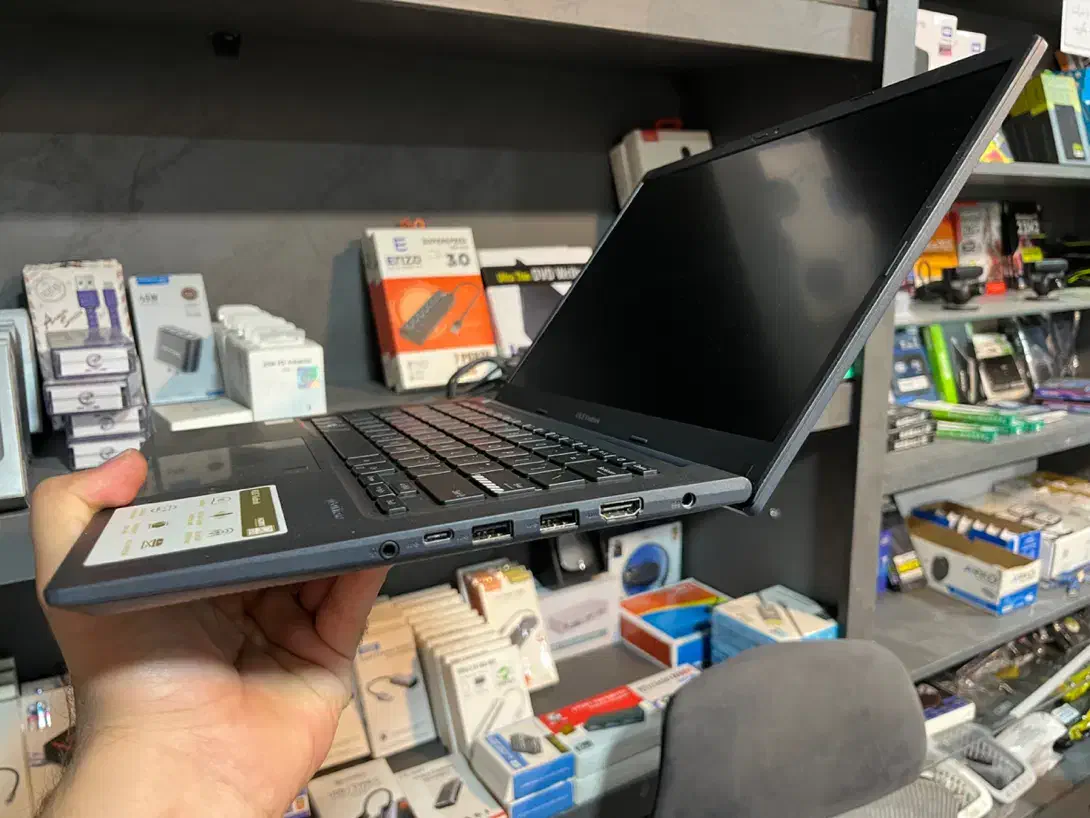 لپتاپ asus vivobook|رایانه همراه|مشهد, الهیه|دیوار