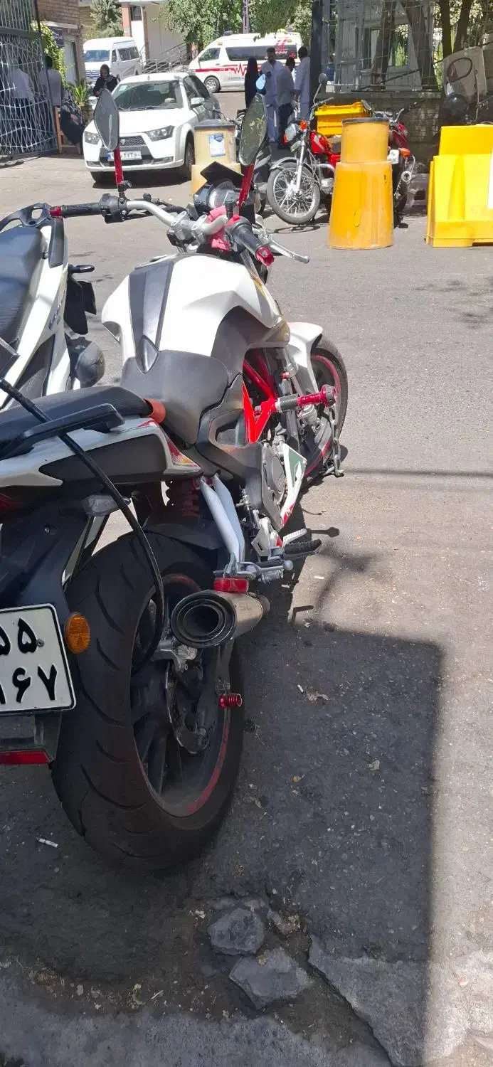 موتور بنلی250 معاوضه تک 97|موتورسیکلت|تهران, پاسداران|دیوار