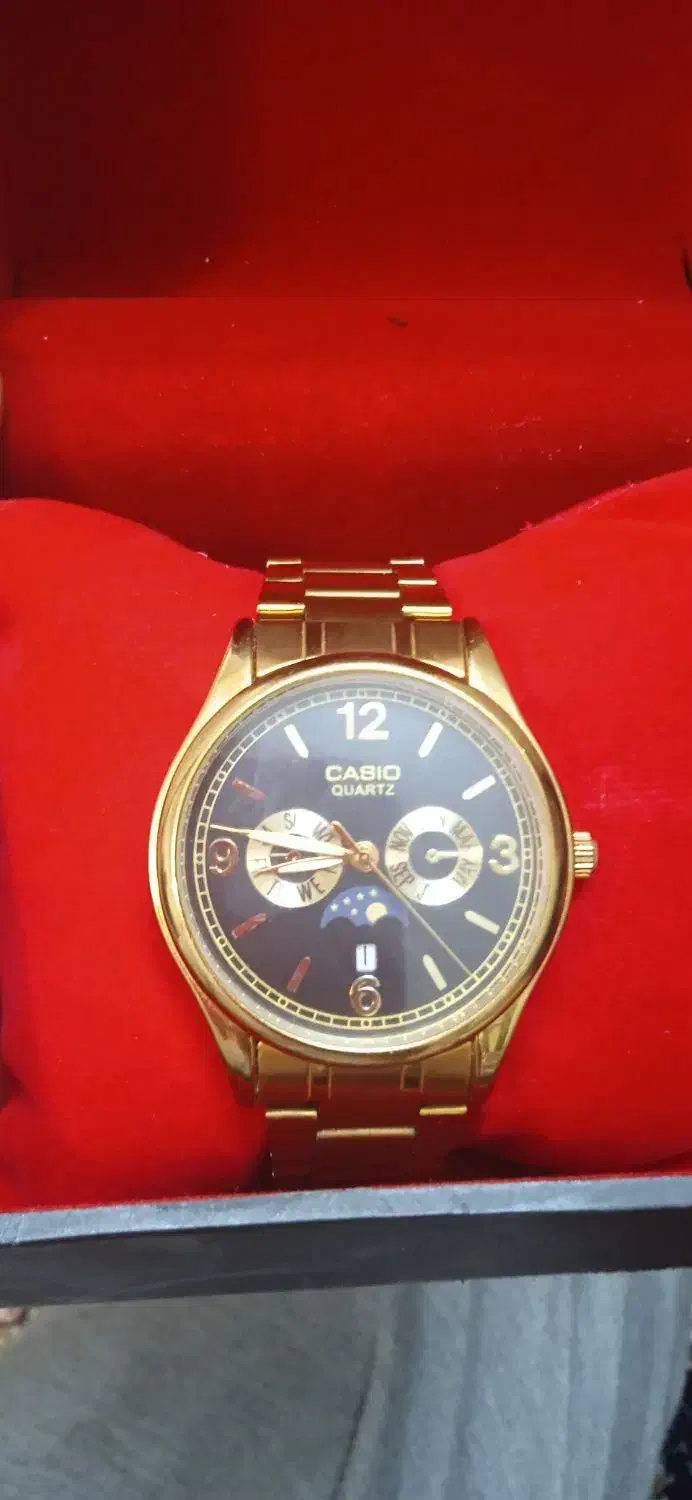 ساعت مچی کاسیو طلایی|ساعت|همدان, |دیوار