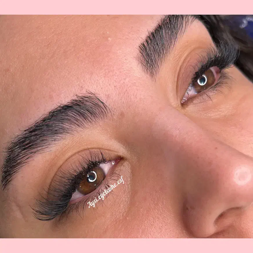 اکستنشن مژه با تخفیف ویژه|خدمات آرایشگری و زیبایی|فولادشهر, B2|دیوار